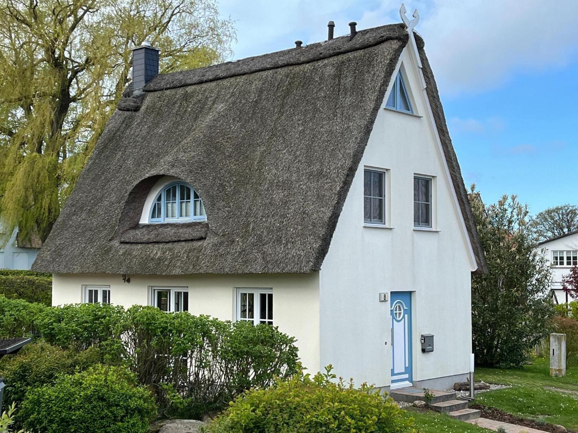 Reetdachhaus Mit Eigenem Strandkorb In Wohlenberg An Der Ostsee Екстериор снимка